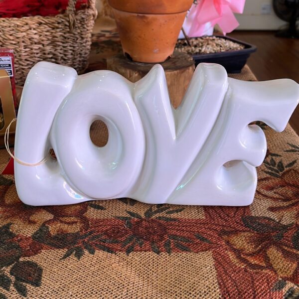 ENFEITE “LOVE”