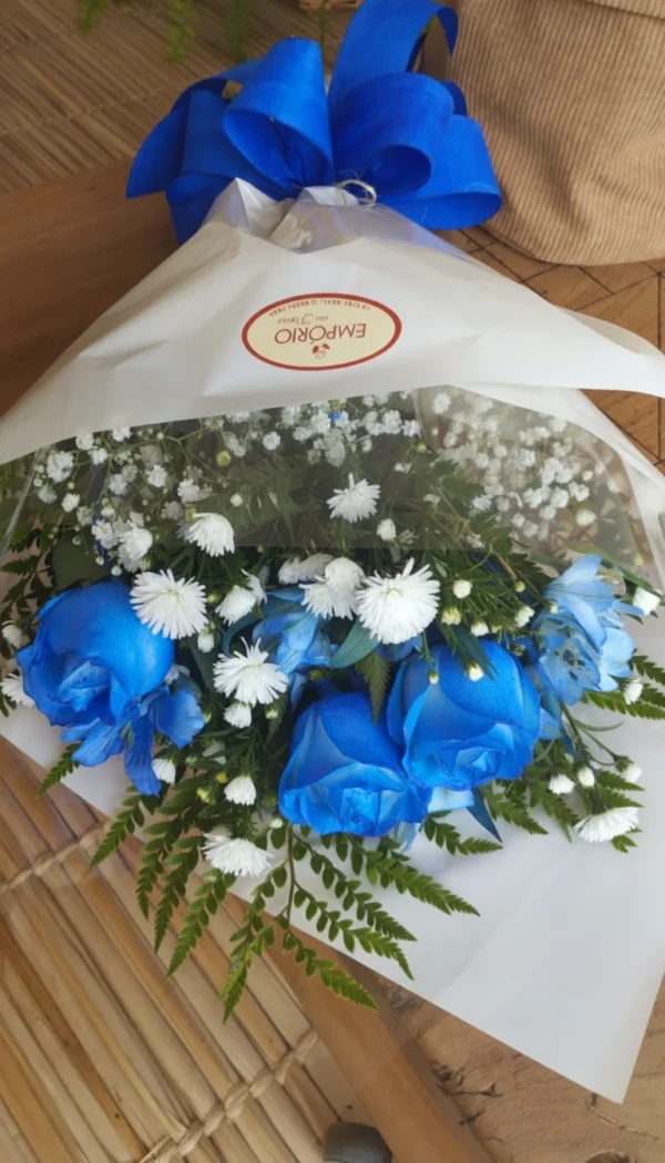 BUQUÊ 3 ROSAS AZUIS
