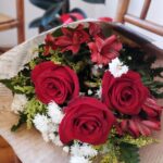 BUQUÊ 3 ROSAS VERMELHAS
